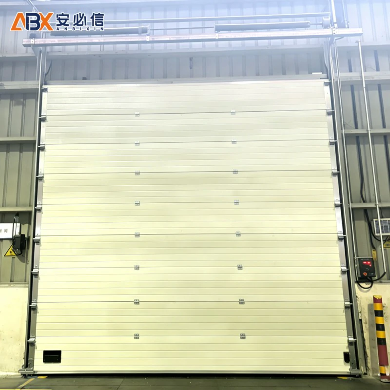 邯郸永合会镇钢质提升门